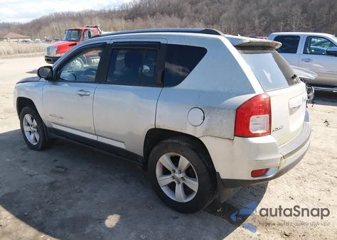 2012 Jeep Compass Sport z USA, uszkodzony, nr VIN 1C4NJDBB2CD705534